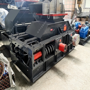 2PG800x600中型對輥制砂機(jī)發(fā)往安徽