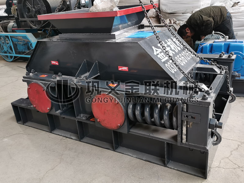 時(shí)產(chǎn)30噸膨潤土破碎機(jī)有哪些型號可選，報(bào)價(jià)是多少？