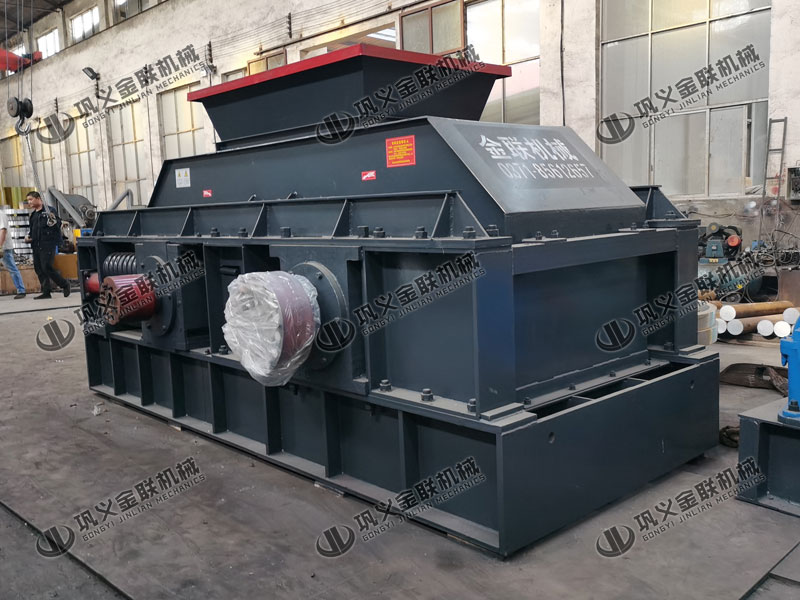 日產200噸對輥制砂機多少錢一臺，有哪些型號合適？