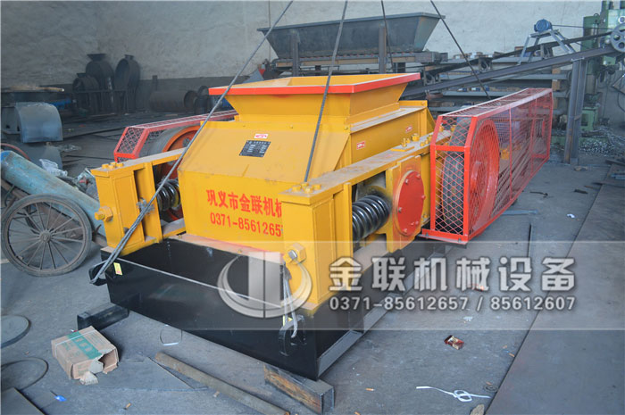 小型焦碳破碎機的優點是什么,該怎么維護保養? 小型焦碳破碎機的優點是什么,該怎么維護保養?