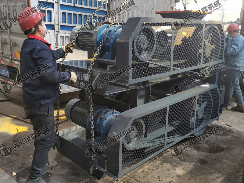 齒輥破碎機(jī)作為工業(yè)破碎生產(chǎn)線的重要破碎設(shè)備,所具有行業(yè)優(yōu)勢(shì)有哪些呢? 齒輥破碎機(jī)作為工業(yè)破碎生產(chǎn)線的重要破碎設(shè)備,所具有行業(yè)優(yōu)勢(shì)有哪些呢?