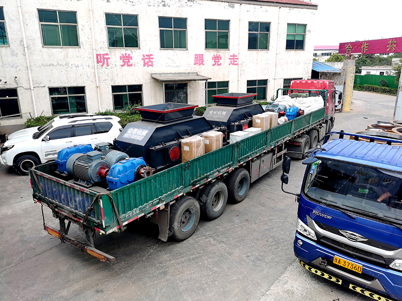 輥式破碎機(jī)性能優(yōu)勢是什么?具體表現(xiàn)在哪些方面? 輥式破碎機(jī)性能優(yōu)勢是什么?具體表現(xiàn)在哪些方面?