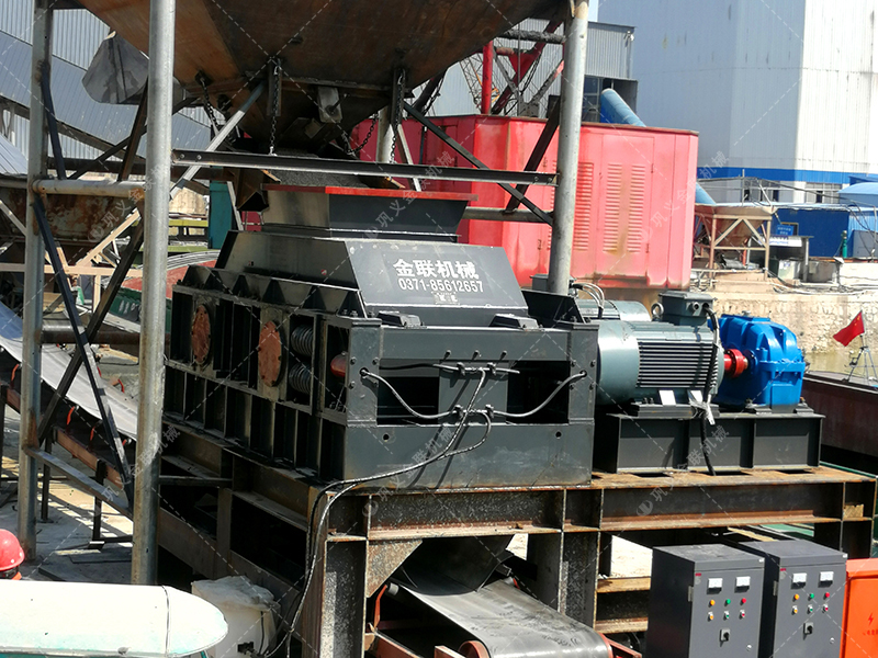 對輥制砂機(jī)好用嗎?河南地區(qū)有哪些好廠家推薦? 對輥制砂機(jī)好用嗎?河南地區(qū)有哪些好廠家推薦?