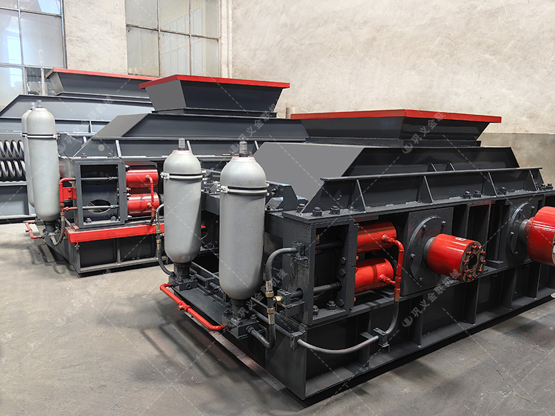 2PG1208大型液壓直聯對輥破碎機發往浙江