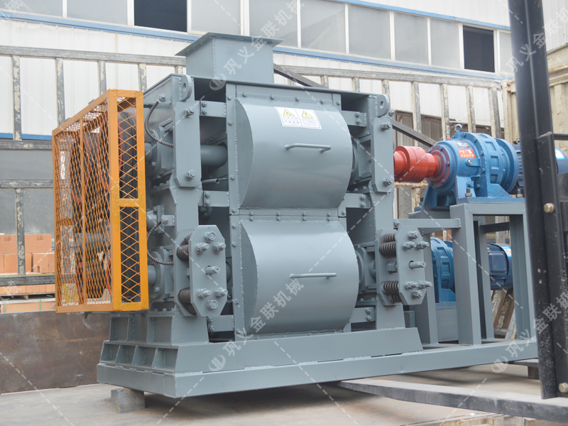 4PG0404小型四輥破碎機發(fā)貨圖片_發(fā)往江蘇常州_破碎高嶺土