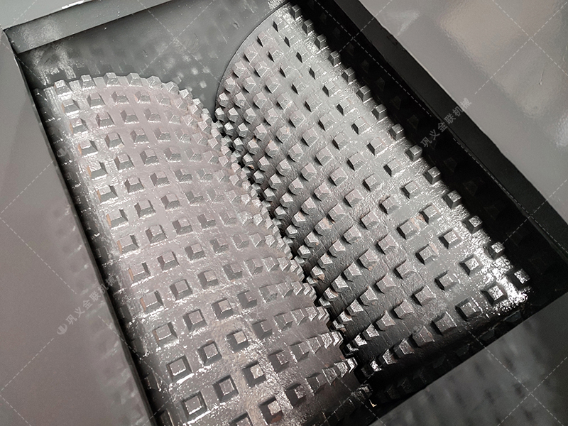 石膏破碎用什么設(shè)備?雙齒輥破碎機(jī)廠家哪家好? 石膏破碎用什么設(shè)備?雙齒輥破碎機(jī)廠家哪家好?