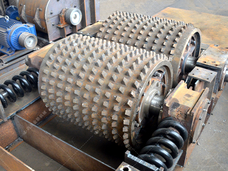 焦炭雙齒輥破碎機結構組成和設備優點有哪些? 焦炭雙齒輥破碎機結構組成和設備優點有哪些?